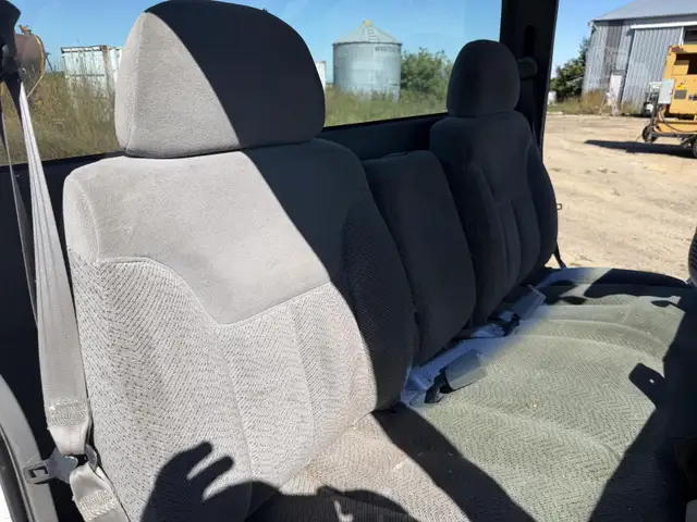 2002 Chevy 3500HD591903189034618886