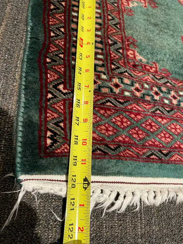 PURE WOOL RUNNER RED &GREEN in Rugs, Carpets & Runners in Ottawa - Image 8