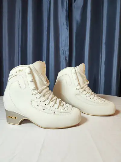 Edea Ice Fly ice skating boots - Size 255C - Excellent Condition, View more