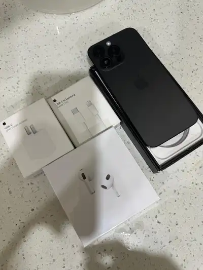 iPhone 14 pro max 128gb **AirPods/Charger Set/Delivery**, View more