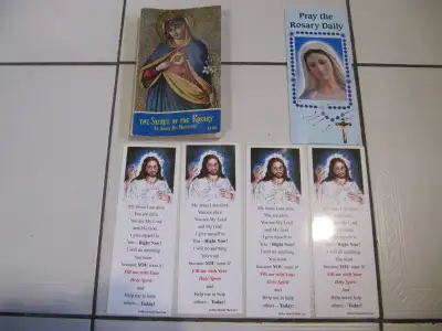 Up for sale is a vintage copy of The Secret Of The Rosary Paper Back Booklet issued in 1980. Part of...
