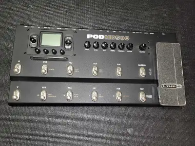 Line 6 HD500 Multi Effects Pedal & Audio Interface, View more