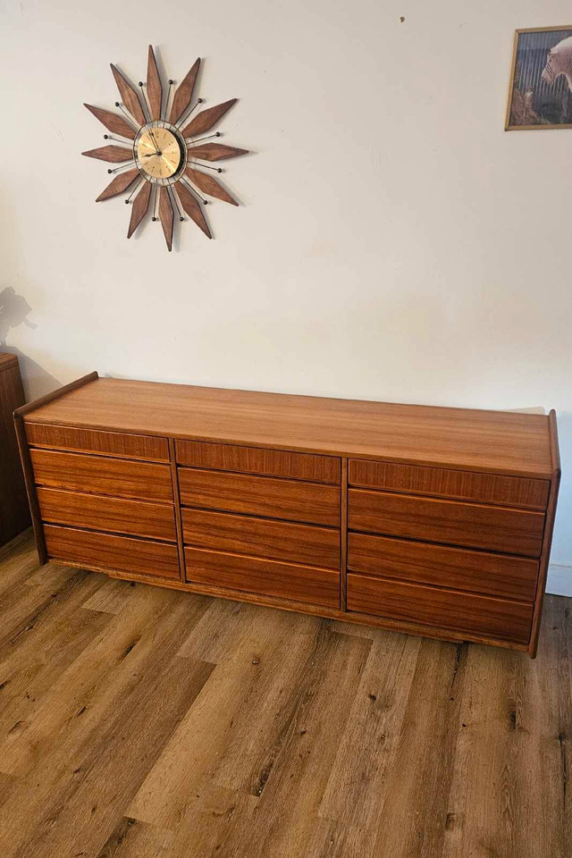 Rare 12-Drawer Teak Dresser by D-Scan, Fully Restored in Dressers & Wardrobes in Calgary - Image 4