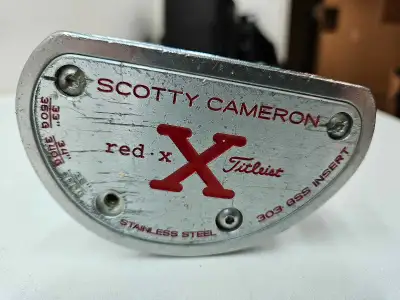 Putter pour homme droitier Scotty Cameron Red X Titleist - très très bon putter! 34 pouces Deux peti...