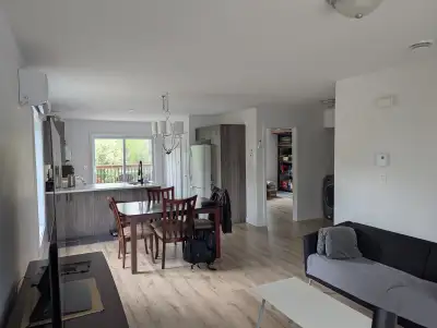 4 1/2 à louer Sherbrooke