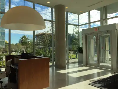 Luxury 1 Bedroom at MC2 North Tower (Marine Gateway)