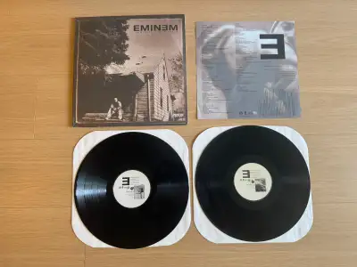 Eminem - The Marshall Mathers 2LP (Original Pressing), View more