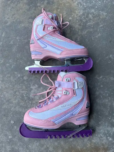Jackson Softec Figure Skates - Size 3, View more