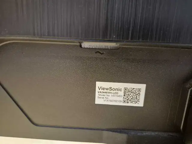 2 LED monitors in Monitors in Gatineau - Image 2