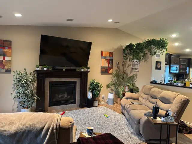 House for SALE  in Houses for Sale in Regina - Image 7