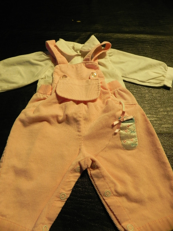 BABY OUTFITS AND SHOES in Multi-item in St. Catharines