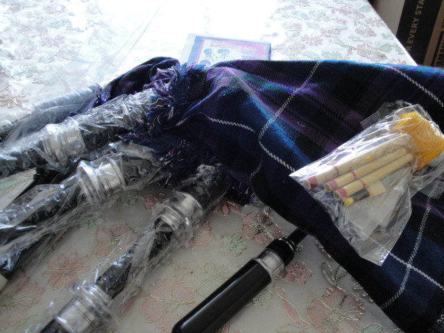 HIGHLAND ROSEWOOD BAGPIPES PROFESSIONAL FULL SET BRAND NEW $320 in Woodwind in Mississauga / Peel Region - Image 4