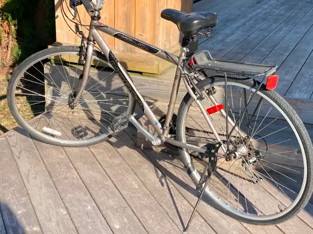 VELO NORCO  HYBRIDE YORKVILLE 21 in Cruiser, Commuter & Hybrid in Laurentides - Image 5