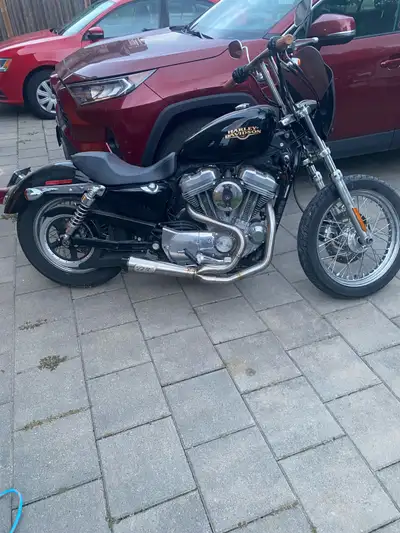 2007 Harley Davidson Sportster 883 Two Brothers 2-1 exhaust Big sucker air intake T-bars Vans grips...