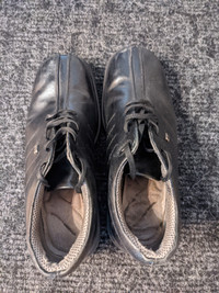 Men's Leather size 9 (EU size 43) Dress Shoe