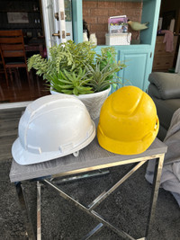 Safety helmets, white, yellow