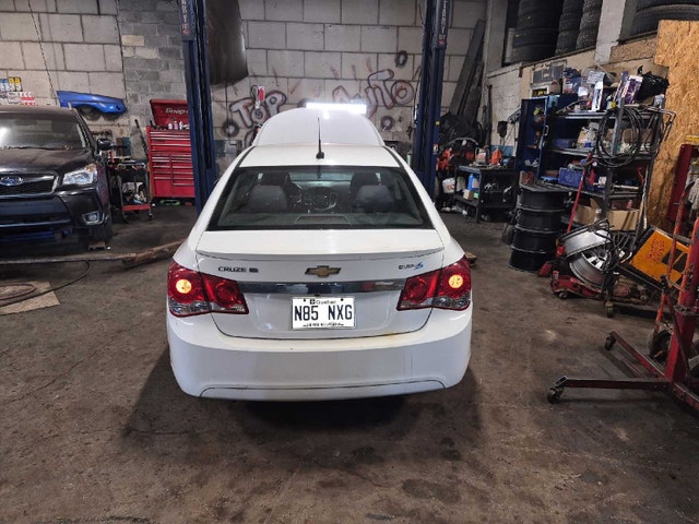 Chevy cruze — photo 4