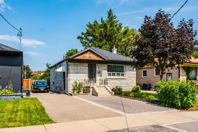 FOR RENT: RENOVATED BASEMENT UNIT - 41 Treeview Dr, Toronto