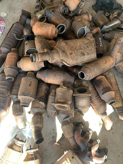♻️catalytic converters and dpfs♻️ !!