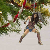 Hallmark Wonder Woman Christmas Ornament 
