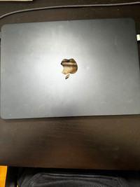 MacBook Air 2022 8GB - Space Black (M2 Chip)