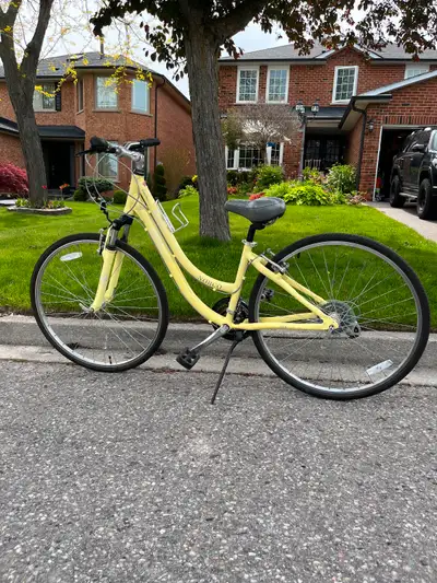 NORCO Women’s Malahat Hybrid Bicycle, View more