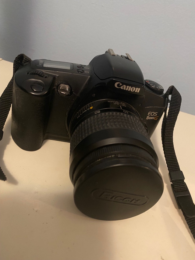 Canon EOS Rebel G 35mm film camera  in Cameras & Camcorders in City of Toronto