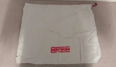 Bree Dust Bag , View more