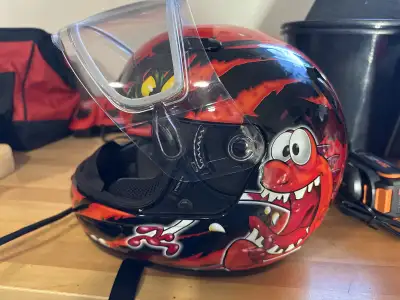 Slightly used youth helmet size medium. Has one mark on it from previous owner.