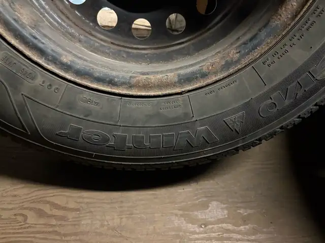 5 Winter tires - Bridgestone Blizaks size 215/65R16 in Tires & Rims in Oakville / Halton Region - Image 3