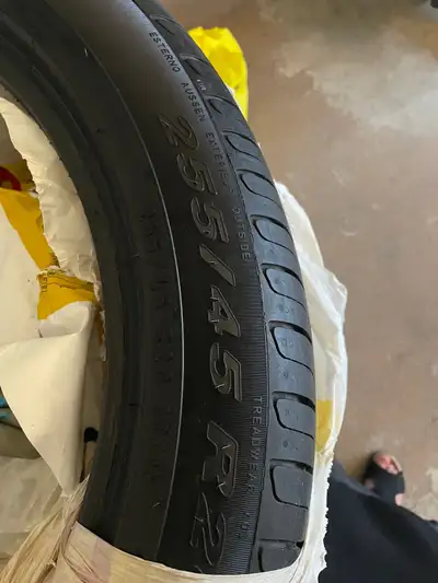 Description on tire Brand new summer tires These tires are around 1900.