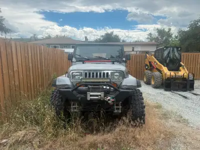 95 jeep standerd 4L Have a lot off work into it runs and drives great clean tittle. Info A/c is know...