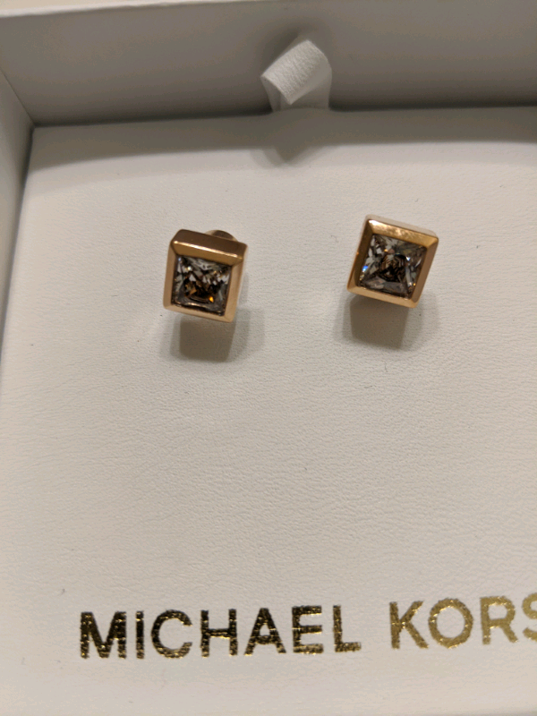 Michael Kors stud earrings64849800101251122