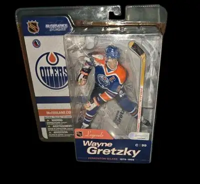 McFarlane Wayne Gretzky Oilers Figure, View more