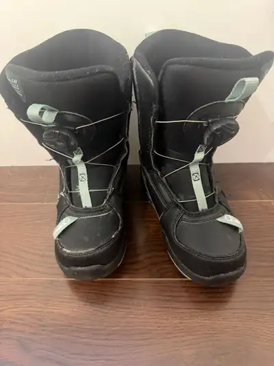 Kids snowboard boots, View more