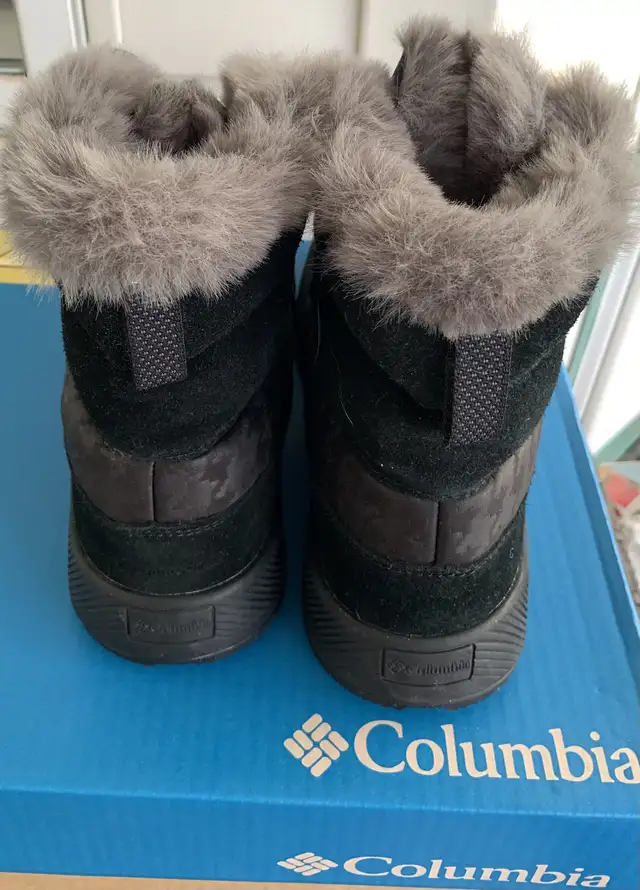 NEW Women’s Size 8.5 Columbia Warm Winter Boots in Women's - Shoes in Calgary - Image 4