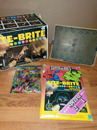 Lite-Brite With Box and Pegs Vintage