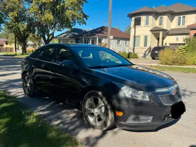 The car is in very good condition, CLEAN TITLE, loaded with leather, heated seats, sunroof. no probl...