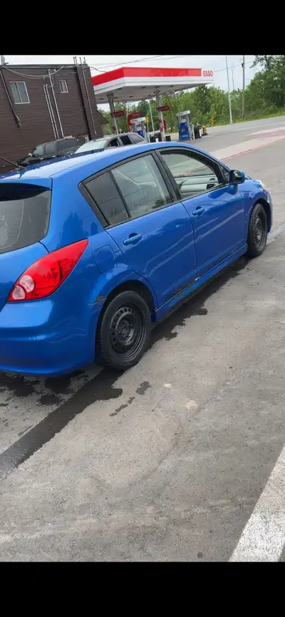 2007 nissan versa 6 speed manual with sun roof. driven daily great running and driving car. brand ne...