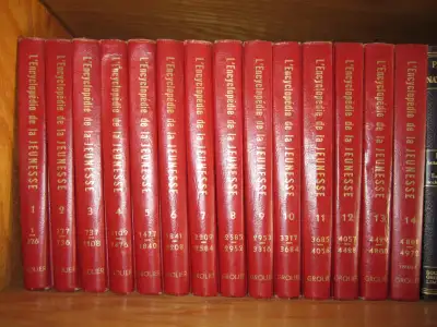 Encyclopédie du Plat 6巻セット encyclopédie de la jeunesse in Buy & Sell in Québec | Kijiji