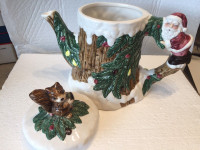 Vintage Christmas Santa Ceramic Coffee / Tea Pot