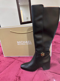 NEW  Michael Kors, elegant boots