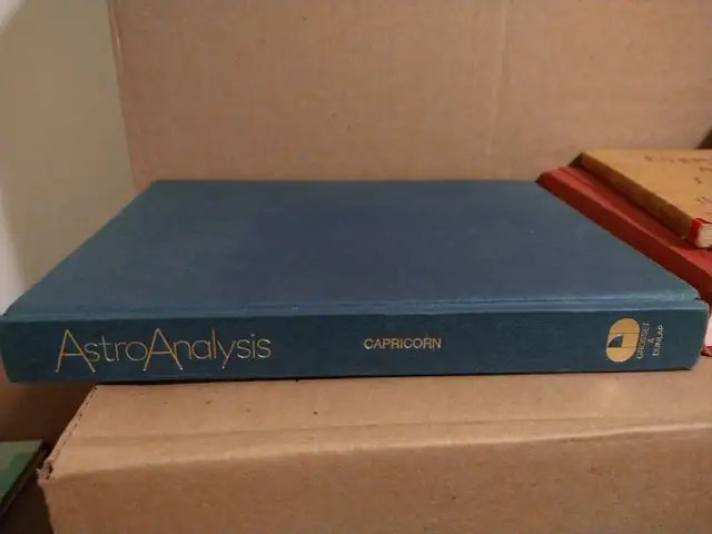 Astro Analysis Capricorn in Textbooks in City of Toronto - Image 2
