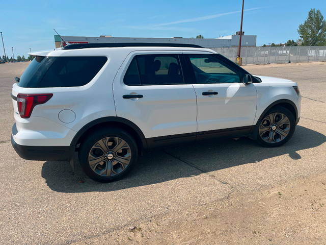 2018 Ford Explorer Sport 3.5L V6 in Cars & Trucks in Swift Current - Image 2