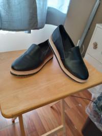 Leather platform Loafers
