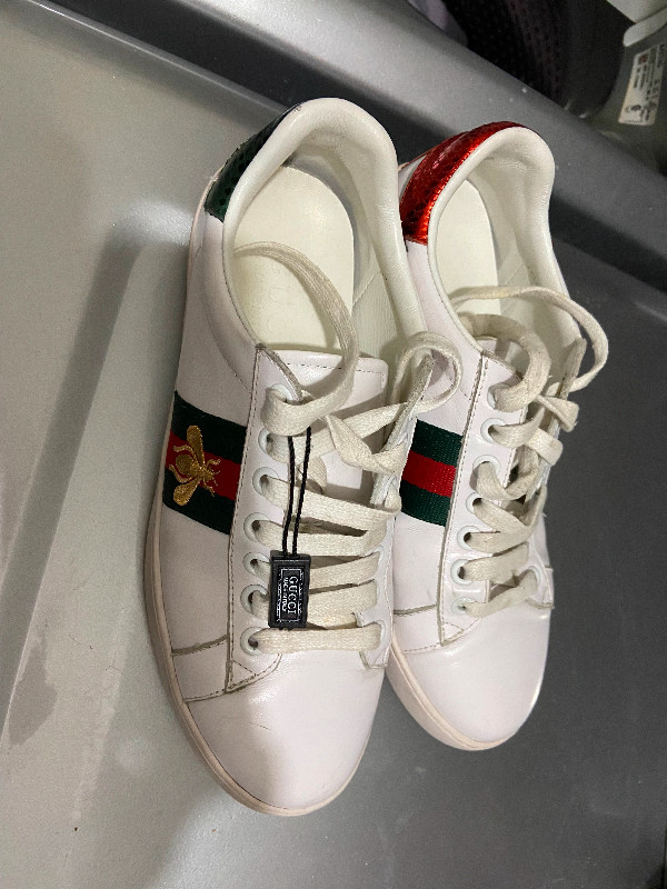 White Leather Gucci footwear in Women's - Shoes in Burnaby/New Westminster