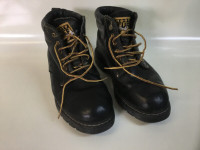 ROOTS TUFF leather boots