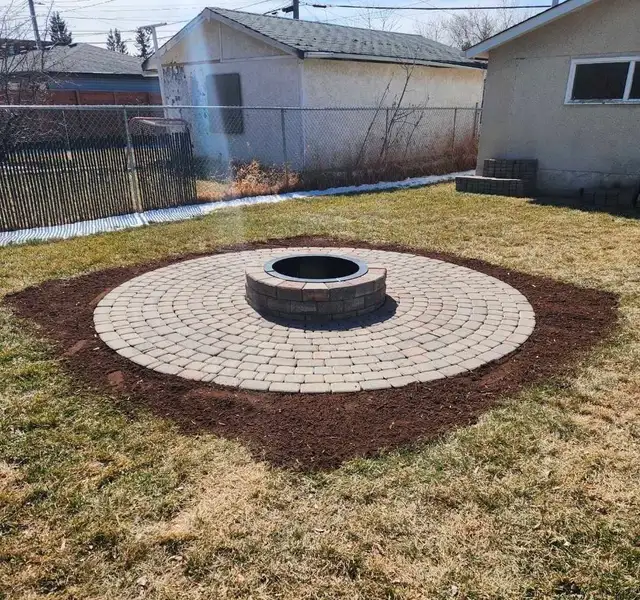 Landscaping Services 492241562969067521