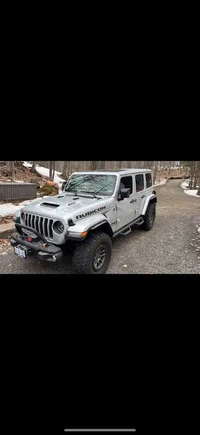 2023 jeep 392 brand new with lots of accessories