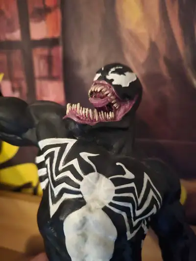 Venom 1/5 Scale  Model Kit 1996 Horizon Painted and Assembled , View more